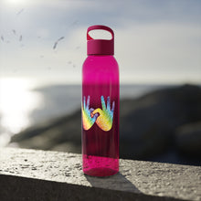 Charger l'image dans la galerie, Bouteille d'eau en tritan "Solidarité" en langue des signes