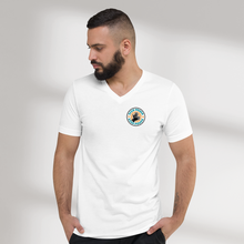 Charger l'image dans la galerie, T-shirt unisexe col V "Sign Power"