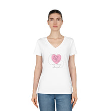 Charger l&#39;image dans la galerie, T-shirt à col V pour femme &quot;Mon amour est sourd&quot;
