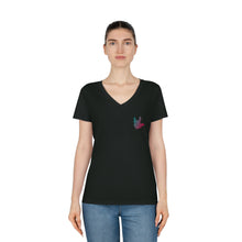 Charger l&#39;image dans la galerie, T-shirt à col V pour femme &quot;I love you&quot; en langue des signes 2
