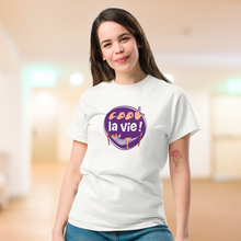 Charger l'image dans la galerie, T-shirt unisexe "Cool, la vie !"
