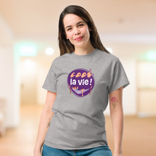 Charger l'image dans la galerie, T-shirt unisexe "Cool, la vie !"
