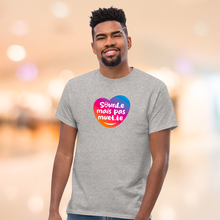 Charger l'image dans la galerie, T-shirt unisexe "Sourd.e mais pas muet.te"
